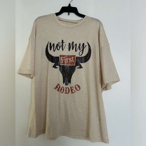 ‘Not my First Rodeo’ oversized shirt - Picture 3 of 3